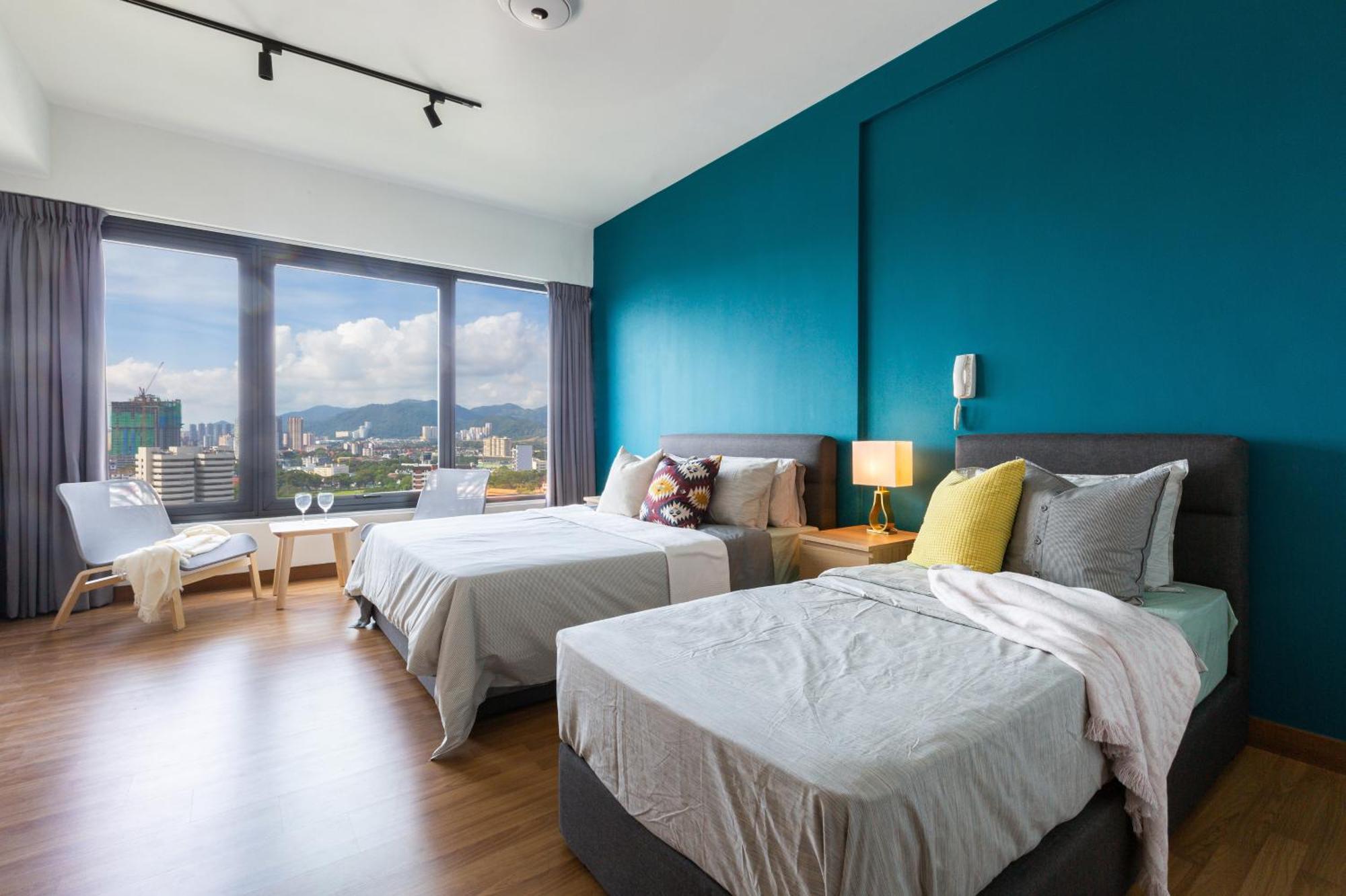 Tropicana 218 Macalister Apartment George Town