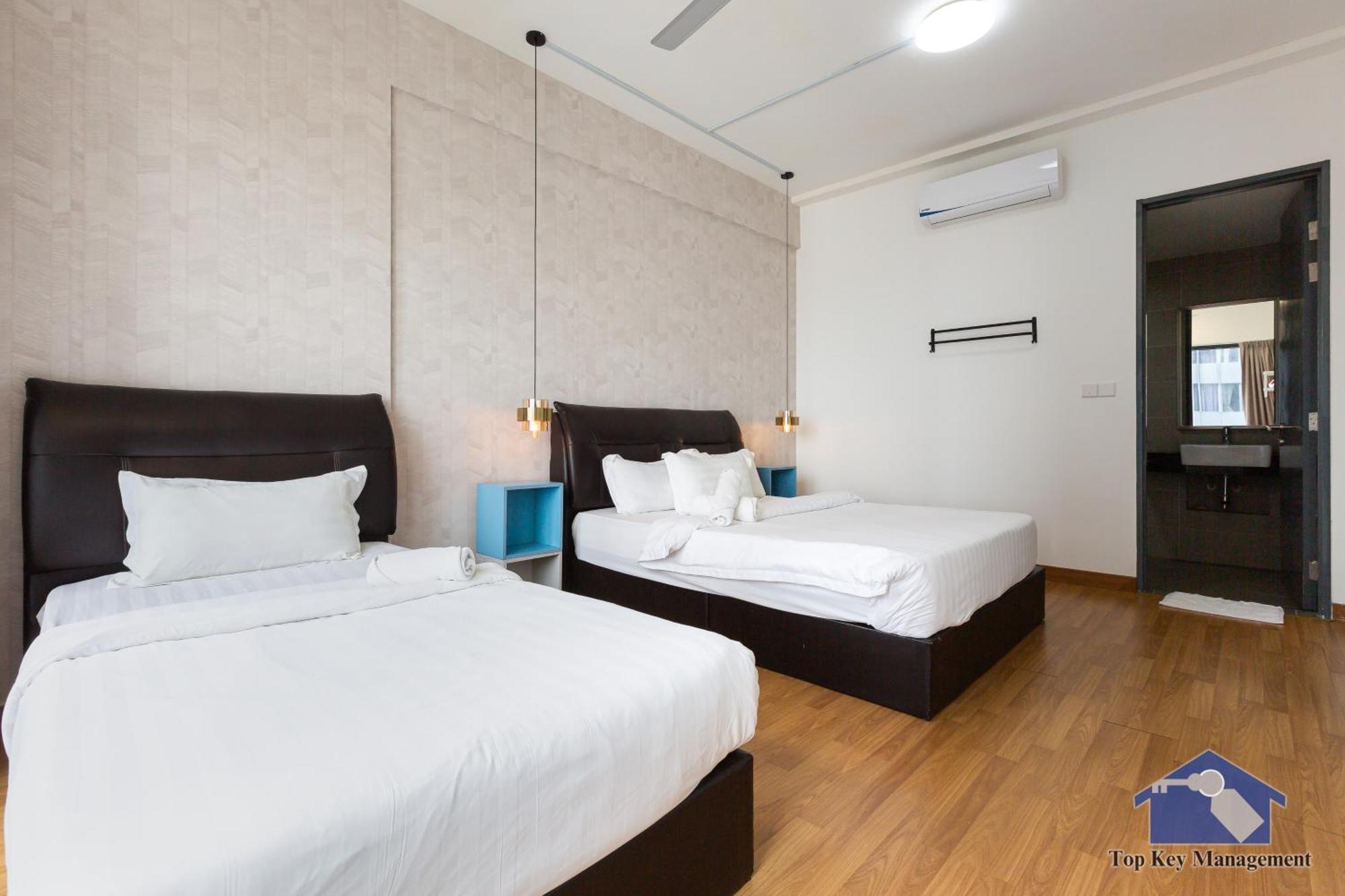 Apartment Tropicana 218 Macalister George Town